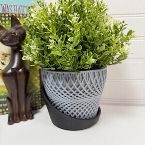 The Adrift Planter, Indoor Tabletop Flower Pot, Spiral Design, Wrap Around Tray